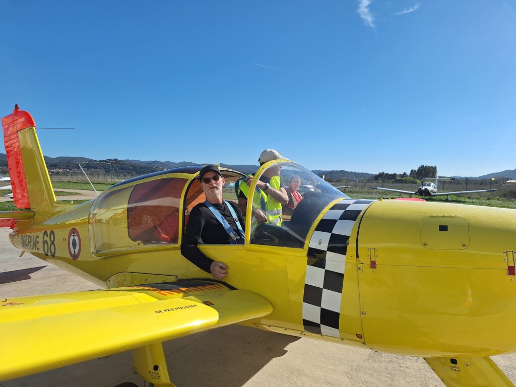 handicapé à bord du rallye canari pour un vol découverte