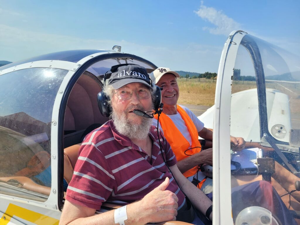 Patient de l'établissement Pierre Chevalier à bord du rallye 150
